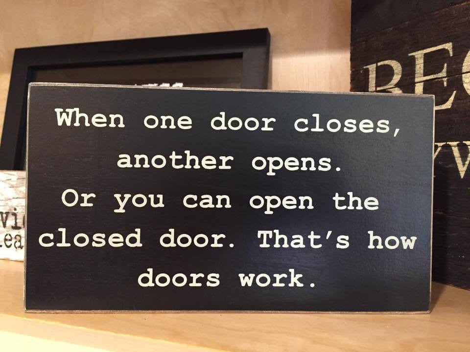 open doors box sign